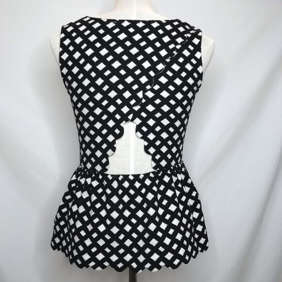 Anthropologie Postmark Black White Scalloped Peplum Tank Top Women’s XS - Picture 4 of 8